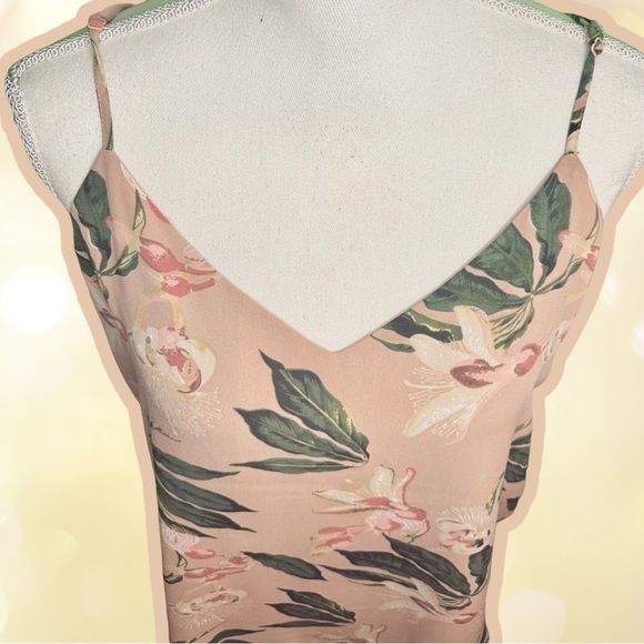 Catherine Malandrino Blush Pink Tropical Floral Print V-Neck Camisole Size M - Picture 10 of 11